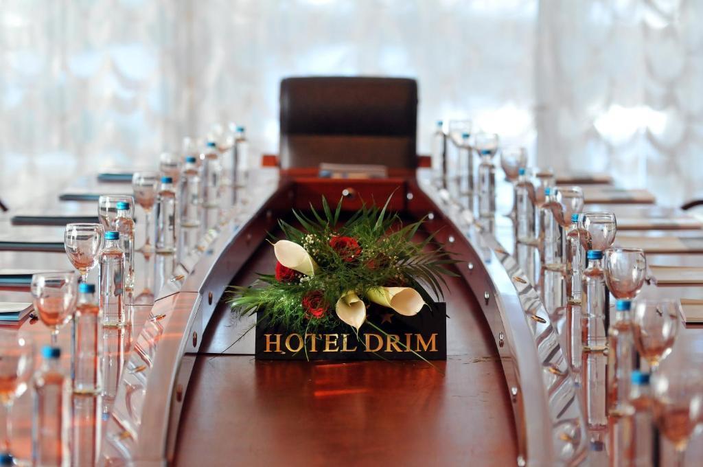 Hotel Drim Струга Екстериор снимка